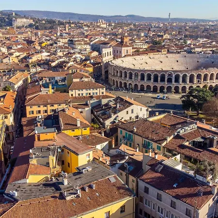 Lejlighed Residenza Veronica Dietro L'arena *